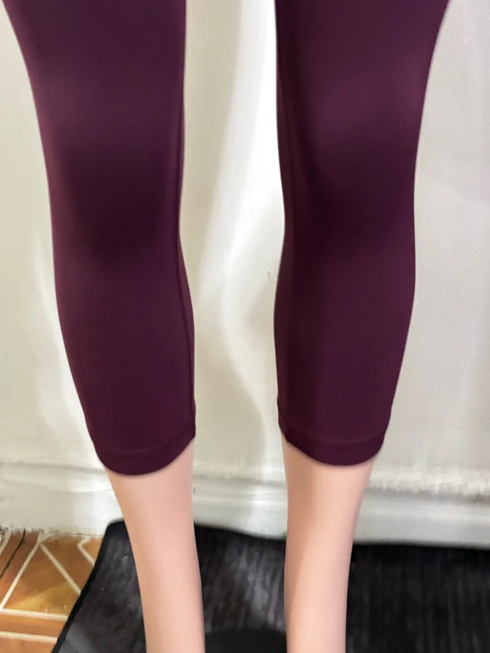 LULULEMON ATHLETICA Women’s High-Rise Cropped Leggings